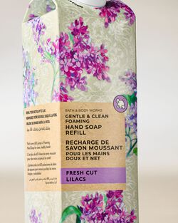 Fresh Cut Lilacs Gentle & Clean Foaming Hand Soap Refill image number null