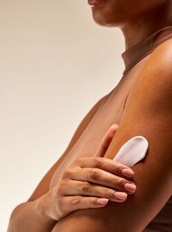 Bright Christmas Morning Body Lotion image number null