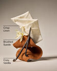 Vanilla Suede Single Wick Candle image number null