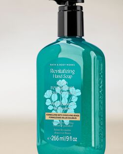 Eucalyptus & Bergamot Revitalizing Gel Hand Soap image number null
