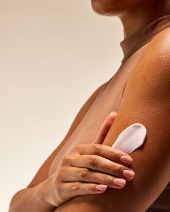 Dark Kiss Super Smooth Body Lotion Daily Nourishing Body Lotion