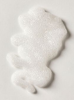 Vanilla Bean Noel Shimmer Fizz Body Lotion image number null
