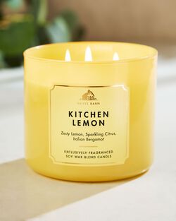 Kitchen Lemon 3-Wick Candle image number null
